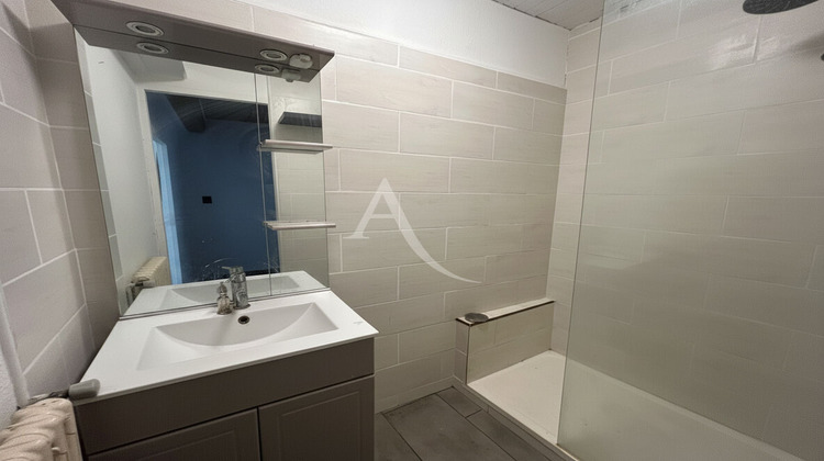 Ma-Cabane - Vente Maison VILLEGAILHENC, 73 m²