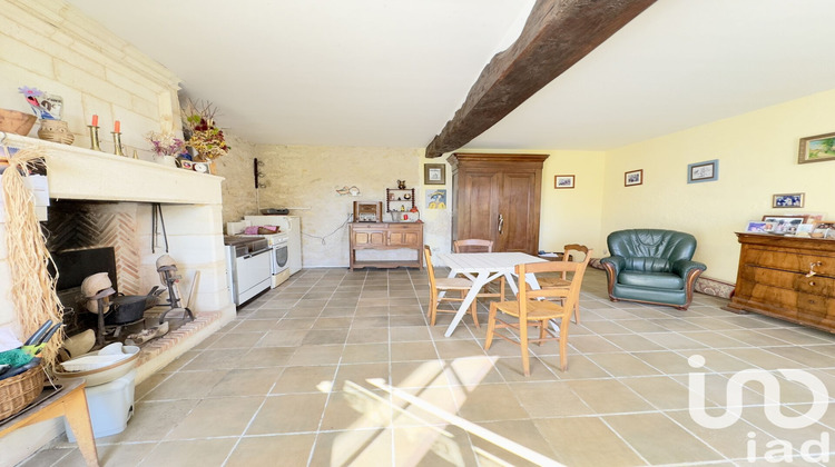 Ma-Cabane - Vente Maison Villegouge, 175 m²
