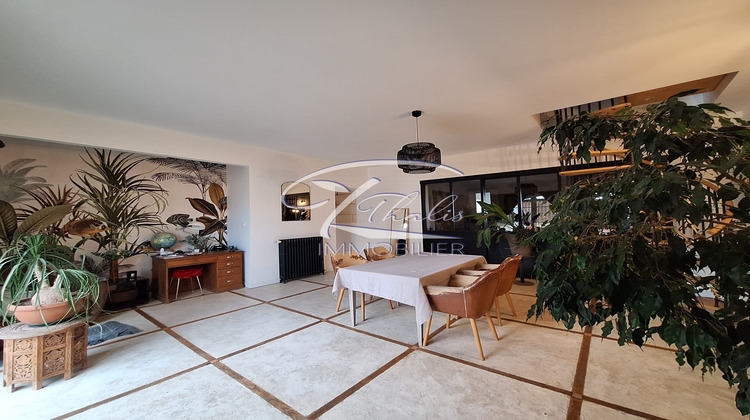 Ma-Cabane - Vente Maison Villegouge, 259 m²