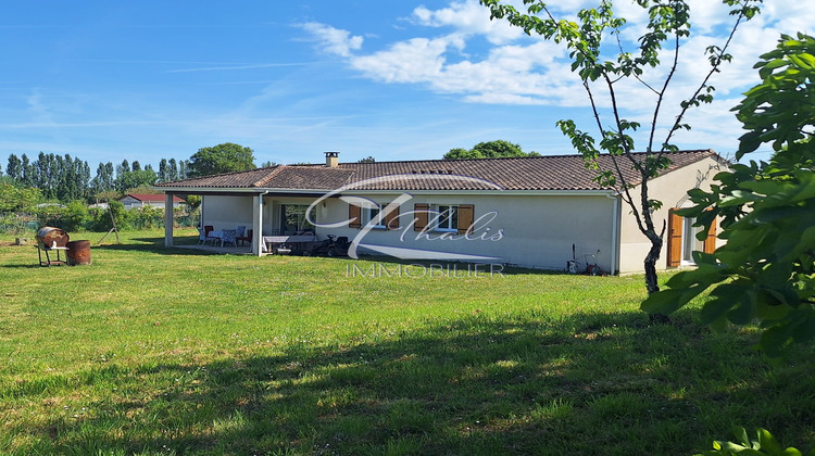 Ma-Cabane - Vente Maison Villegouge, 137 m²