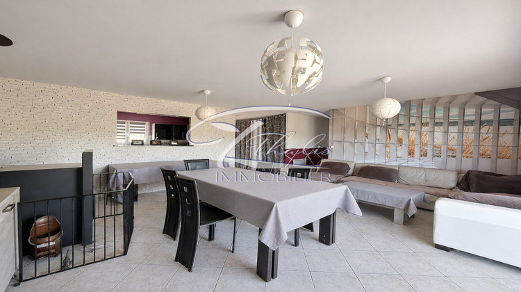 Ma-Cabane - Vente Maison Villegouge, 137 m²