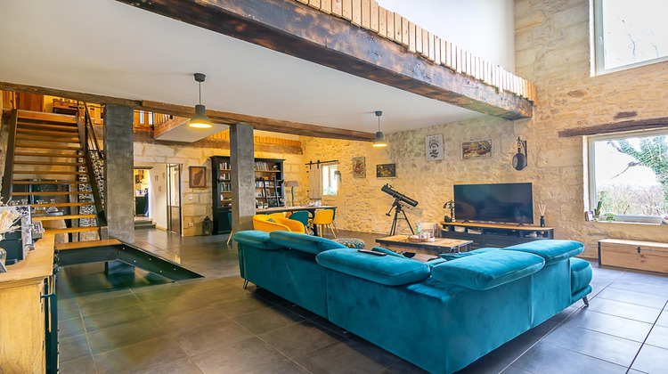 Ma-Cabane - Vente Maison Villegouge, 217 m²