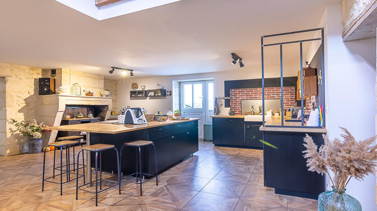 Ma-Cabane - Vente Maison Villegouge, 217 m²