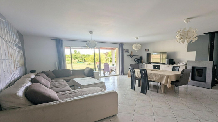 Ma-Cabane - Vente Maison Villegouge, 138 m²