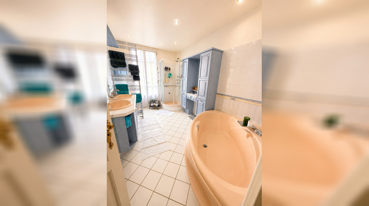 Ma-Cabane - Vente Maison VILLEJUIF, 249 m²
