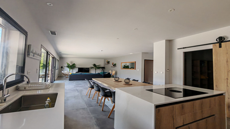 Ma-Cabane - Vente Maison VILLELONGUE-DELS-MONTS, 198 m²