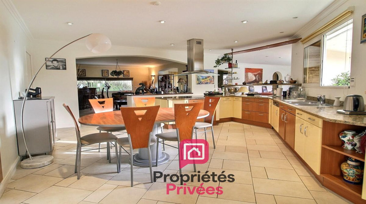 Ma-Cabane - Vente Maison VILLEMANDEUR, 350 m²