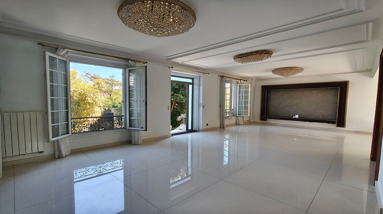 Ma-Cabane - Vente Maison VILLEMOMBLE, 252 m²
