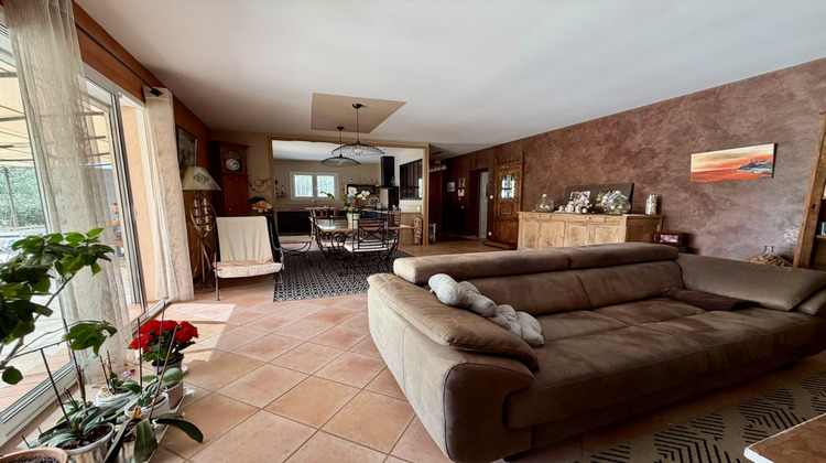 Ma-Cabane - Vente Maison Villemoustaussou, 120 m²