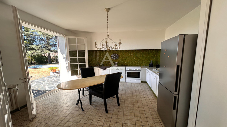 Ma-Cabane - Vente Maison VILLEMOUSTAUSSOU, 215 m²