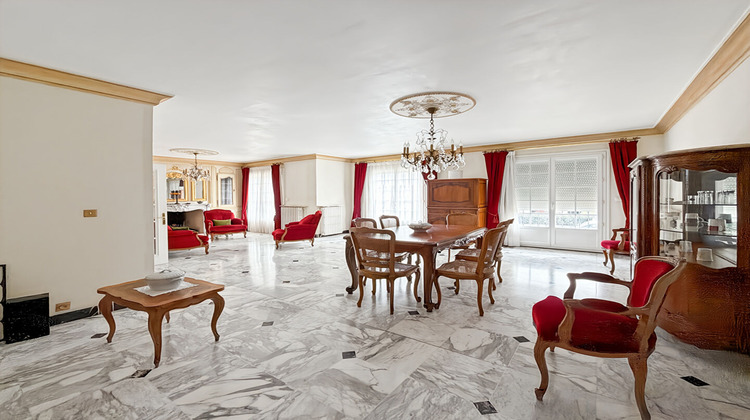 Ma-Cabane - Vente Maison VILLENAVE-D'ORNON, 215 m²