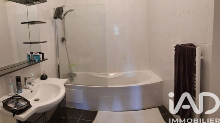 Ma-Cabane - Vente Maison Villenave-d'Ornon, 300 m²