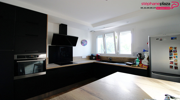 Ma-Cabane - Vente Maison VILLENAVE-D'ORNON, 202 m²