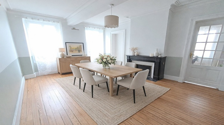 Ma-Cabane - Vente Maison VILLENAVE D ORNON, 240 m²