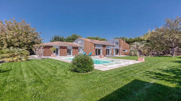 Ma-Cabane - Vente Maison VILLENAVE D ORNON, 233 m²