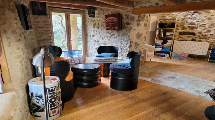 Ma-Cabane - Vente Maison Villeneuve-d'Allier, 177 m²