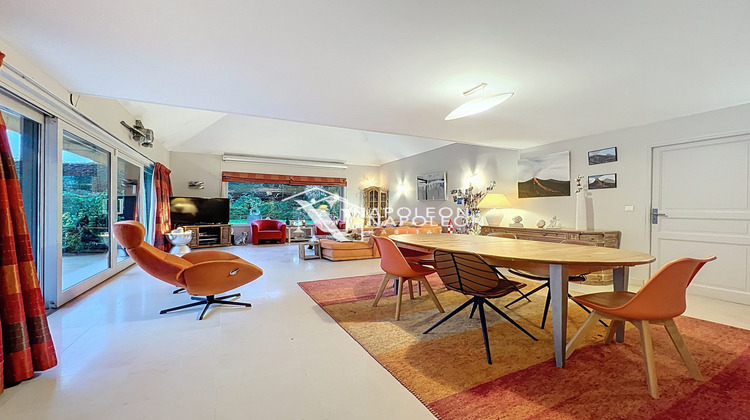 Ma-Cabane - Vente Maison Villeneuve-d'Ascq, 200 m²