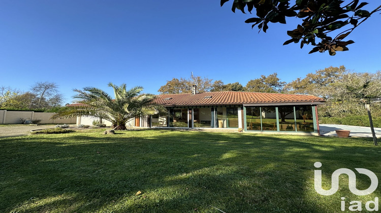 Ma-Cabane - Vente Maison Villeneuve-de-Marsan, 160 m²