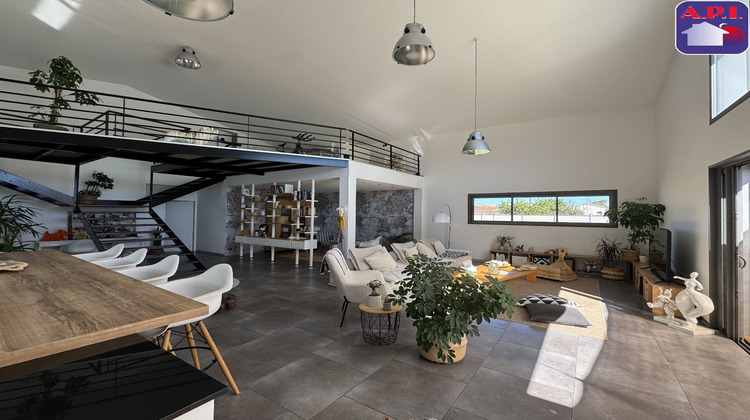Ma-Cabane - Vente Maison VILLENEUVE DU PAREAGE, 250 m²