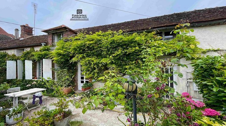 Ma-Cabane - Vente Maison VILLENEUVE L ARCHEVEQUE, 146 m²