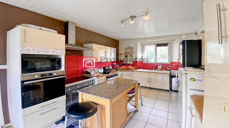 Ma-Cabane - Vente Maison VILLENEUVE L ARCHEVEQUE, 116 m²
