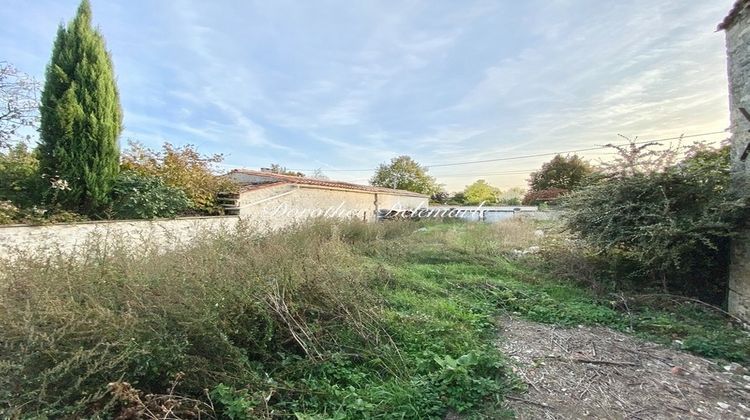 Ma-Cabane - Vente Maison VILLENEUVE LA COMTESSE, 80 m²