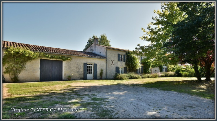 Ma-Cabane - Vente Maison VILLENEUVE LA COMTESSE, 327 m²