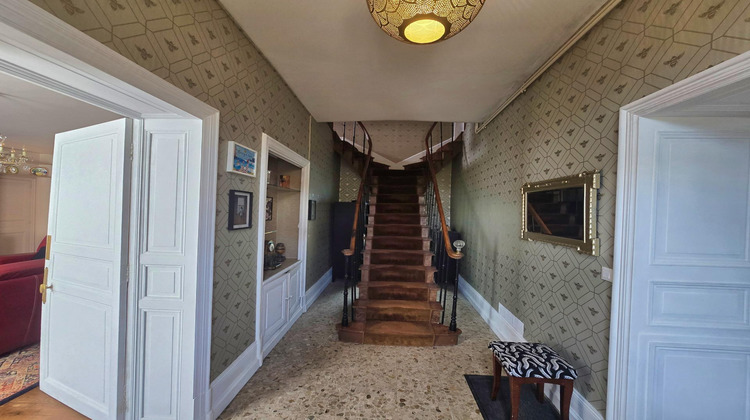 Ma-Cabane - Vente Maison Villeneuve-la-Comtesse, 247 m²