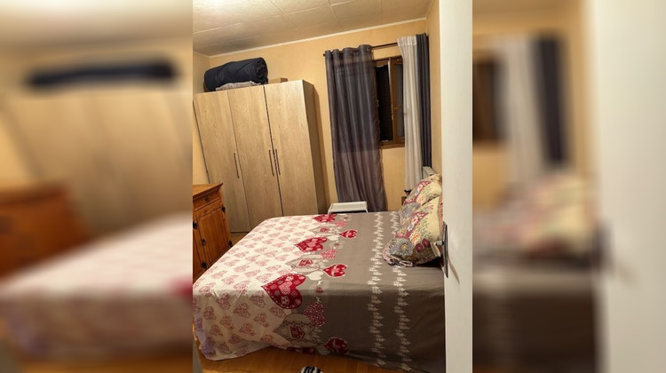 Ma-Cabane - Vente Maison VILLENEUVE LA GUYARD, 75 m²