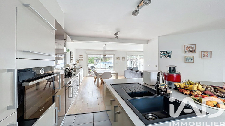 Ma-Cabane - Vente Maison Villeneuve-le-Comte, 93 m²