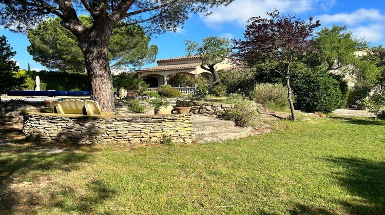 Ma-Cabane - Vente Maison VILLENEUVE LES AVIGNON, 140 m²