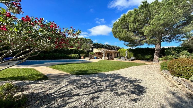 Ma-Cabane - Vente Maison VILLENEUVE LES AVIGNON, 140 m²