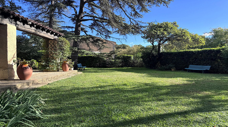 Ma-Cabane - Vente Maison VILLENEUVE-LES-AVIGNON, 160 m²