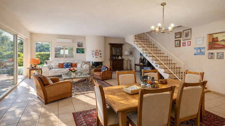 Ma-Cabane - Vente Maison VILLENEUVE LES AVIGNON, 153 m²