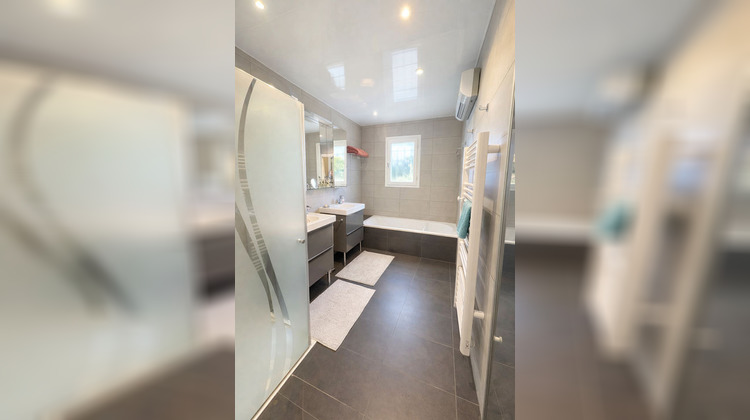 Ma-Cabane - Vente Maison VILLENEUVE LES AVIGNON, 153 m²