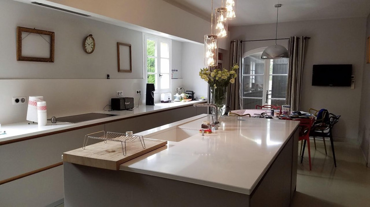 Ma-Cabane - Vente Maison VILLENEUVE LES AVIGNON, 192 m²