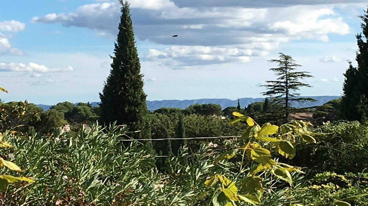 Ma-Cabane - Vente Maison VILLENEUVE LES AVIGNON, 117 m²