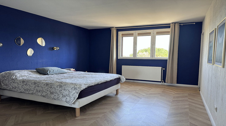 Ma-Cabane - Vente Maison VILLENEUVE-LES-AVIGNON, 175 m²