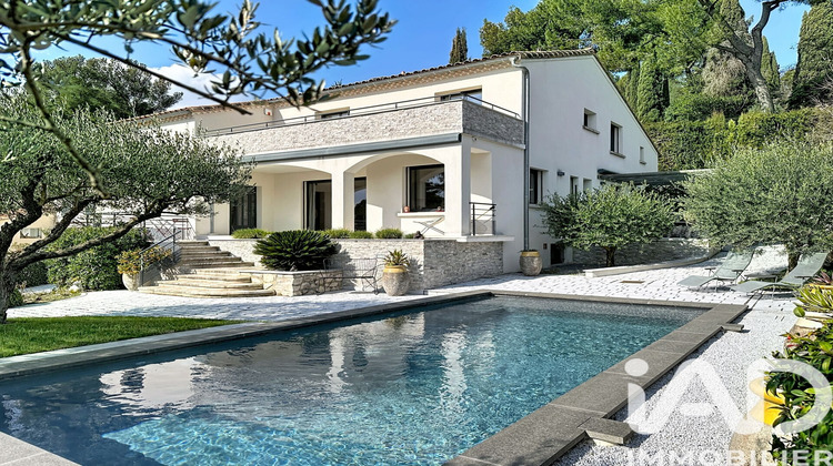 Ma-Cabane - Vente Maison Villeneuve-Lès-Avignon, 280 m²