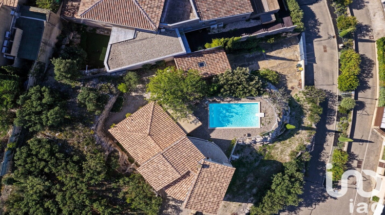 Ma-Cabane - Vente Maison Villeneuve-Lès-Avignon, 159 m²