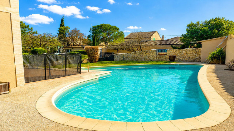 Ma-Cabane - Vente Maison VILLENEUVE LES AVIGNON, 192 m²