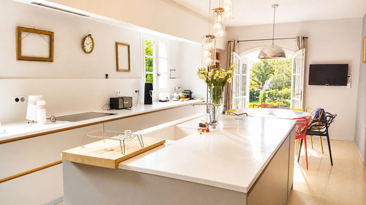 Ma-Cabane - Vente Maison VILLENEUVE LES AVIGNON, 192 m²