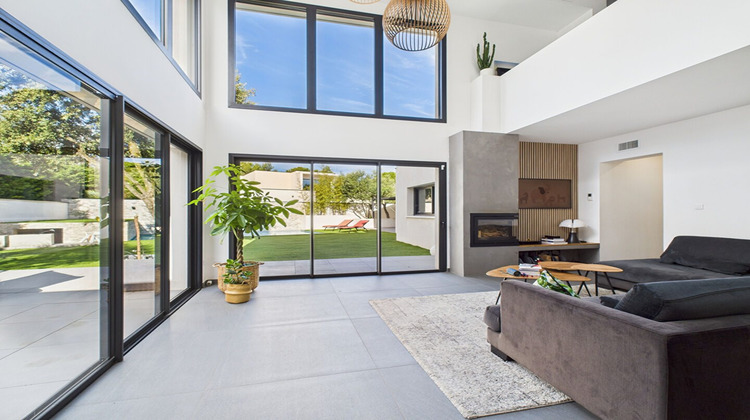 Ma-Cabane - Vente Maison Villeneuve-lès-Avignon, 165 m²