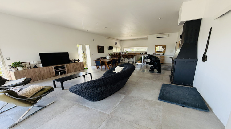 Ma-Cabane - Vente Maison Villeneuve-lès-Avignon, 201 m²