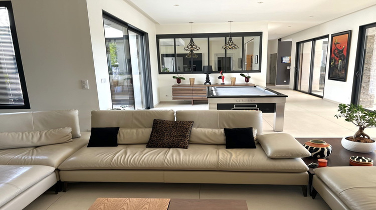 Ma-Cabane - Vente Maison VILLENEUVE-LES-AVIGNON, 278 m²