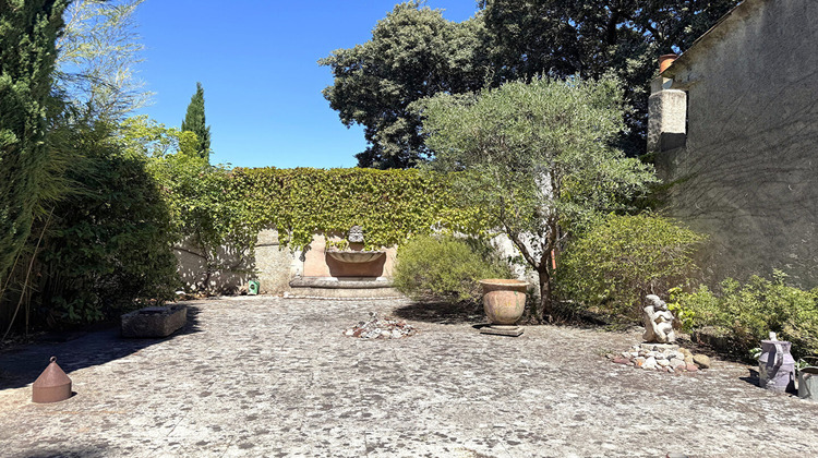 Ma-Cabane - Vente Maison VILLENEUVE-LES-AVIGNON, 175 m²