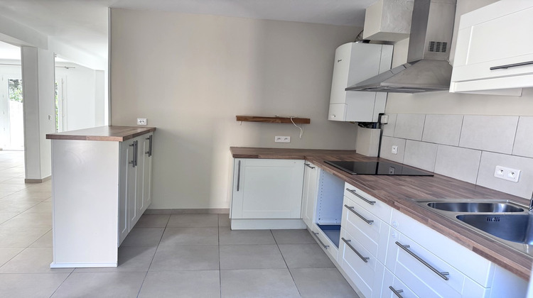 Ma-Cabane - Vente Maison VILLENEUVE-LES-AVIGNON, 100 m²