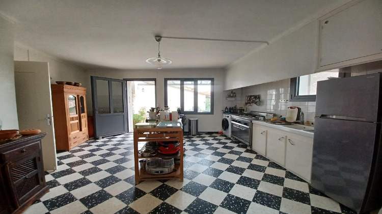 Ma-Cabane - Vente Maison VILLENEUVE LES BEZIERS, 134 m²