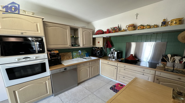 Ma-Cabane - Vente Maison VILLENEUVE LES BEZIERS, 107 m²
