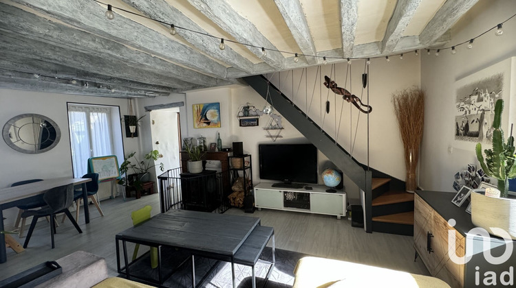 Ma-Cabane - Vente Maison Villeneuve-les-Bordes, 123 m²